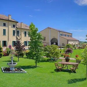 Millefiori La Corte Delle Rose Farm stay